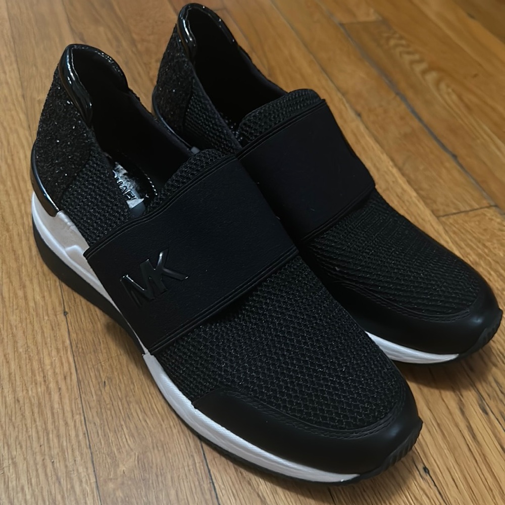 Michael Kors shoes size 7